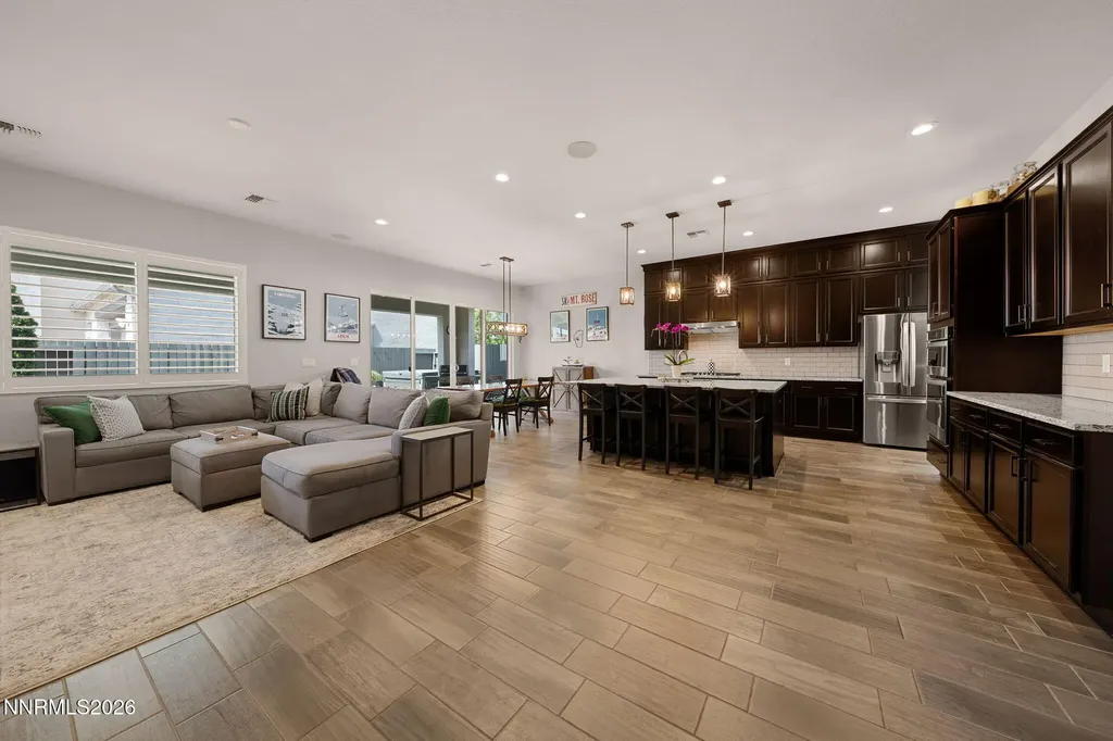 905 Iron River Reno NV 89521