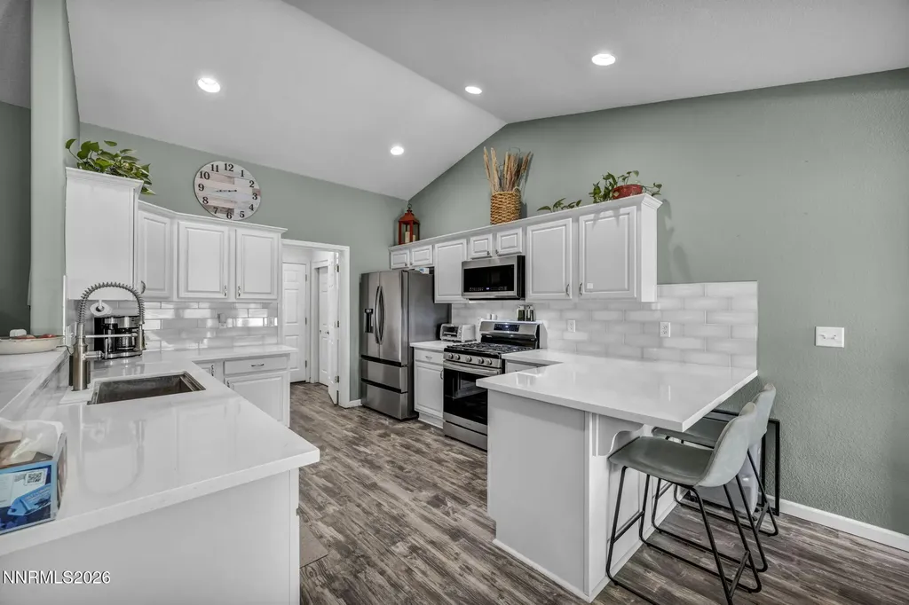 2983 Hot Springs Minden NV 89423