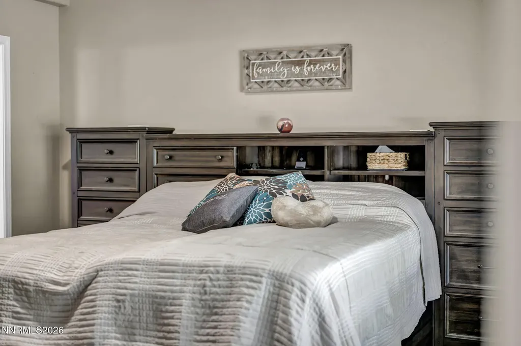 2983 Hot Springs Minden NV 89423