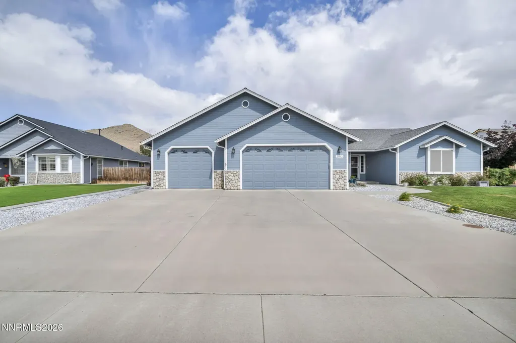 2983 Hot Springs Minden NV 89423