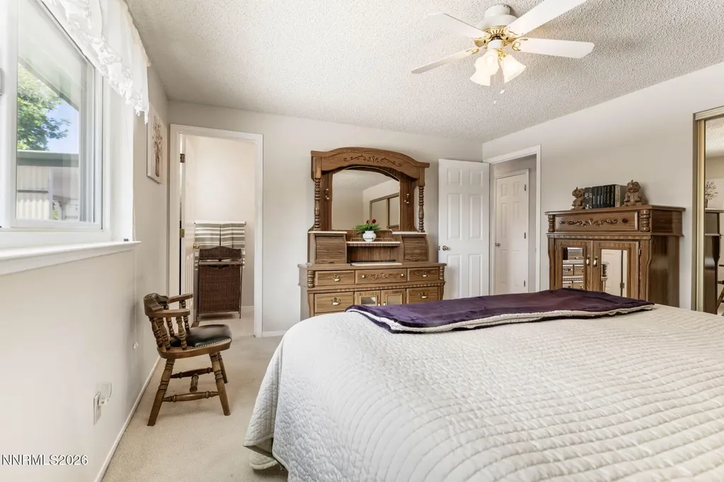 1385 Patricia Gardnerville NV 89460