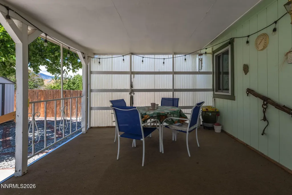 1385 Patricia Gardnerville NV 89460