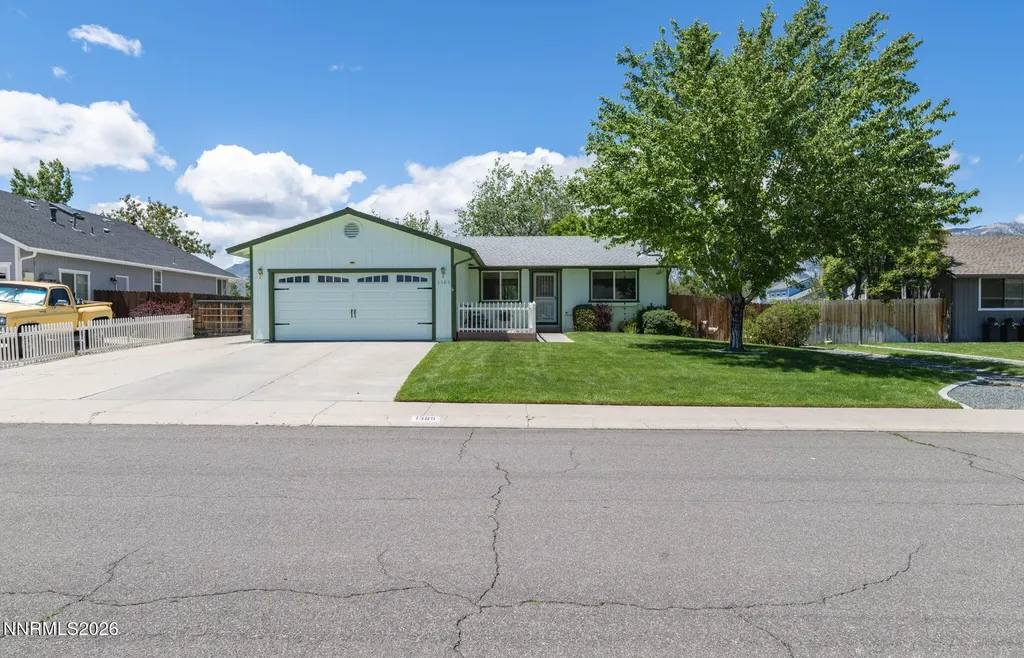 1385 Patricia Gardnerville NV 89460