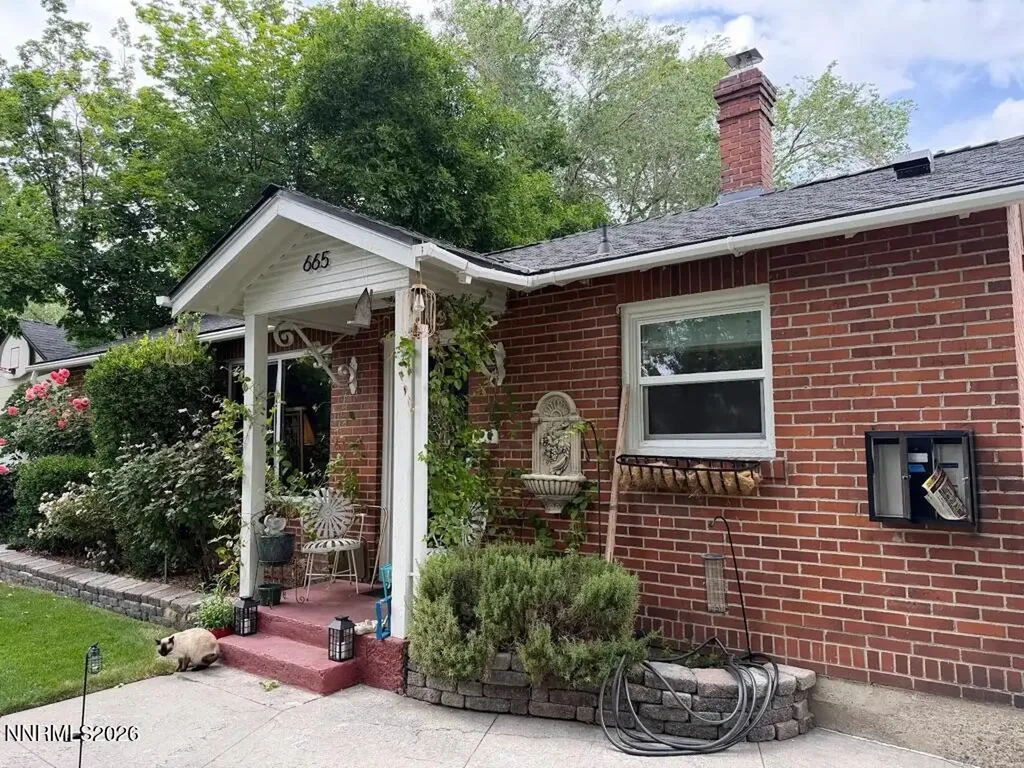 665 La Rue Reno NV 89509