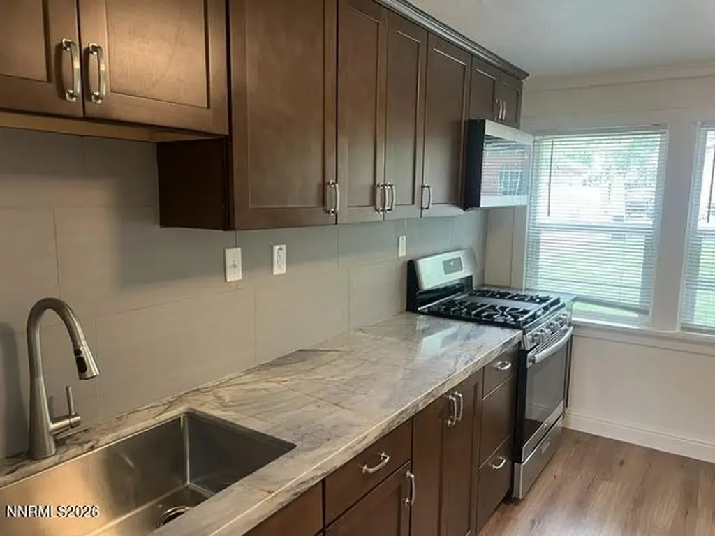 665 La Rue Reno NV 89509