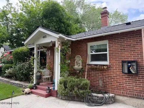 665 La Rue Reno NV 89509