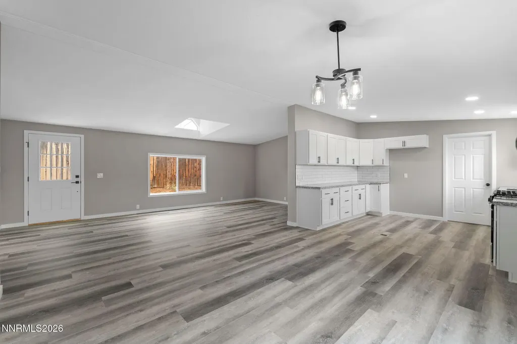 4987 Newport Reno NV 89506