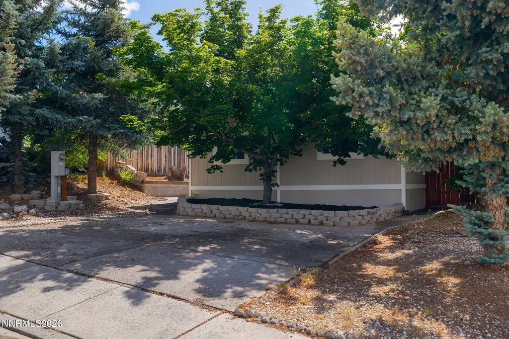 4987 Newport Reno NV 89506