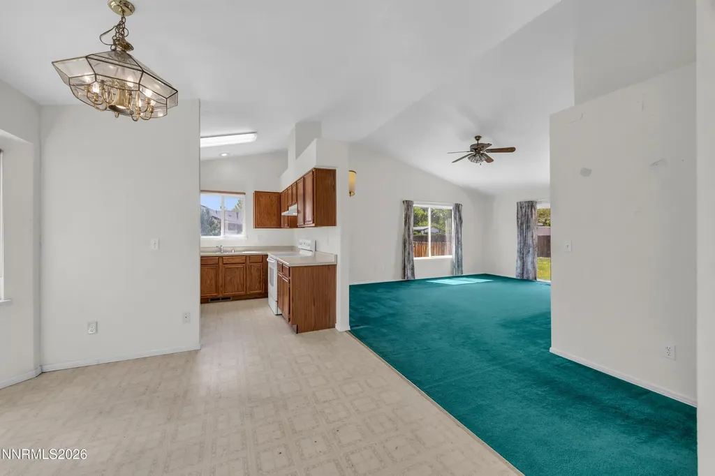 245 Nicole Sparks NV 89436