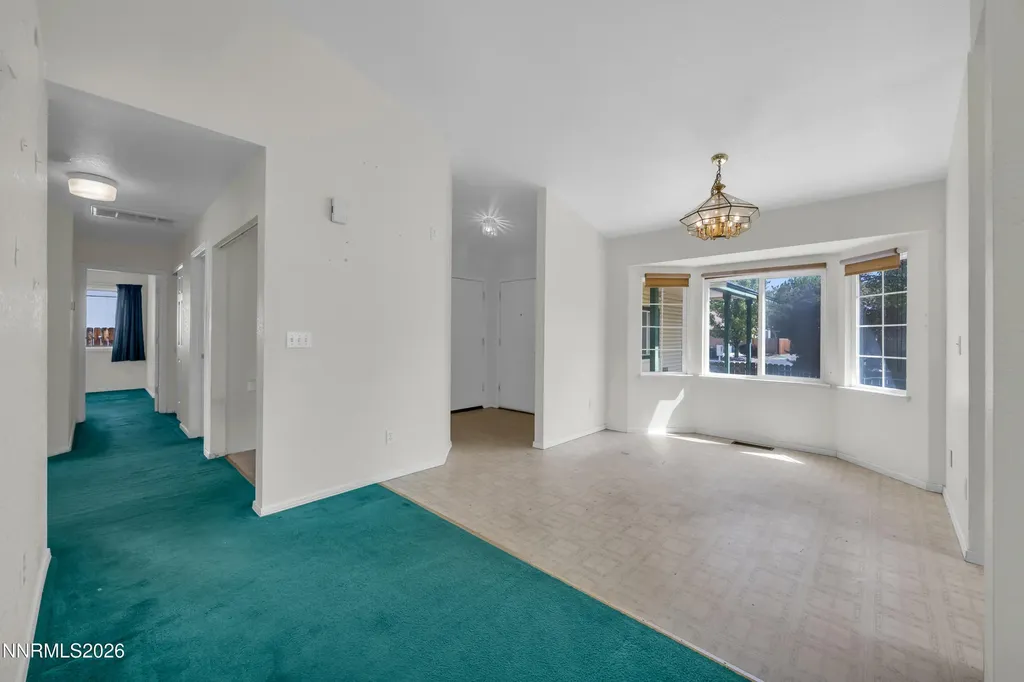 245 Nicole Sparks NV 89436
