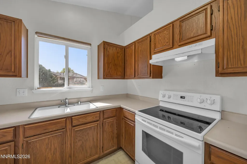 245 Nicole Sparks NV 89436