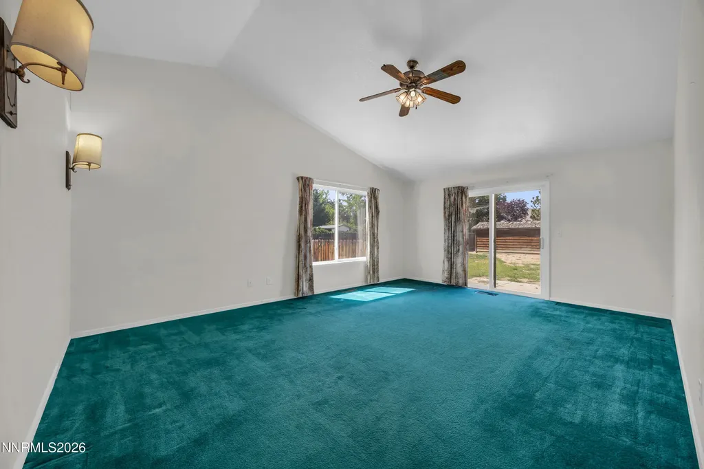 245 Nicole Sparks NV 89436
