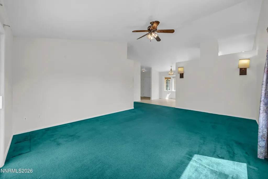 245 Nicole Sparks NV 89436
