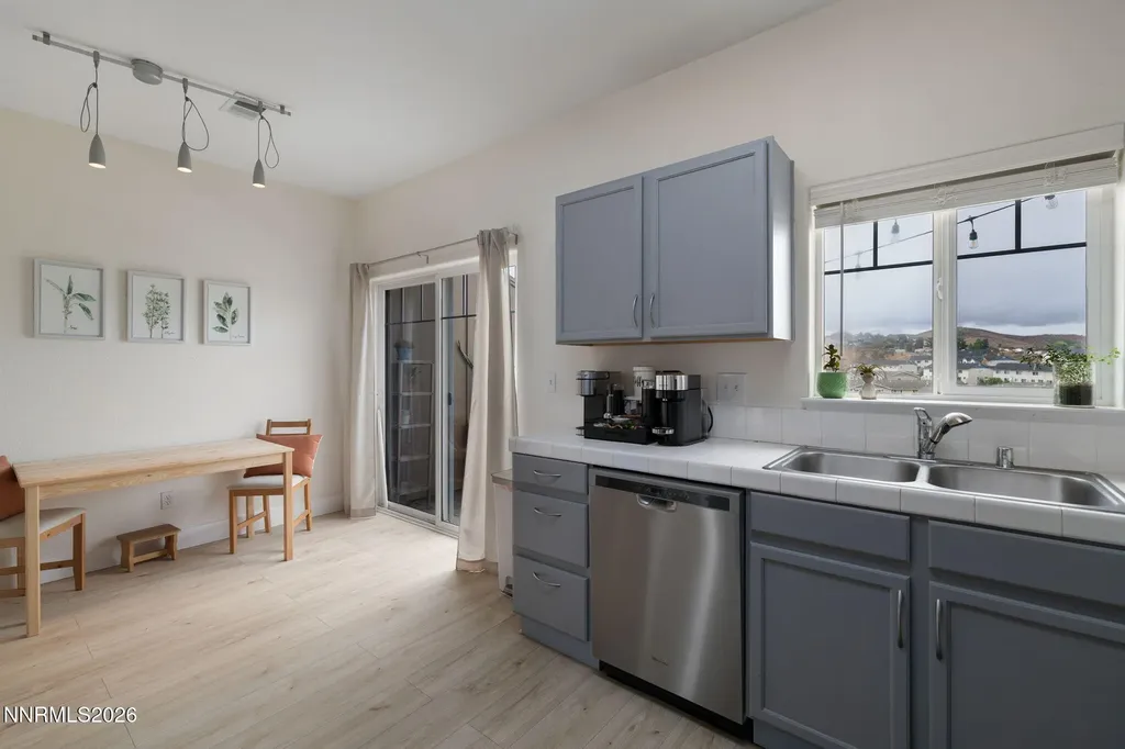 355 Madison Marie Reno NV 89503