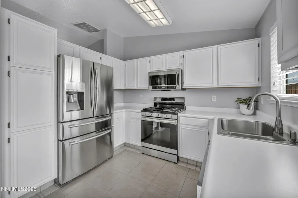 6530 Tejon Sun Valley NV 89433