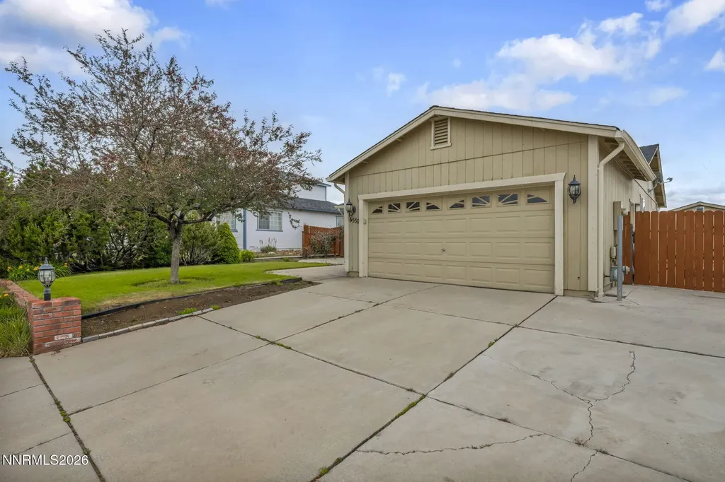 6530 Tejon Sun Valley NV 89433