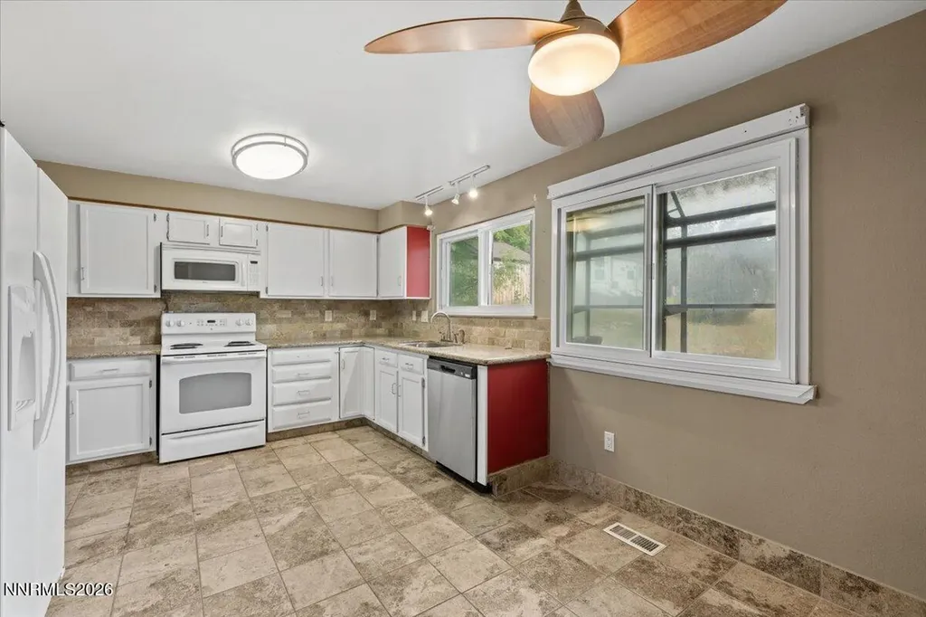 12490 Clearwater Reno NV 89511