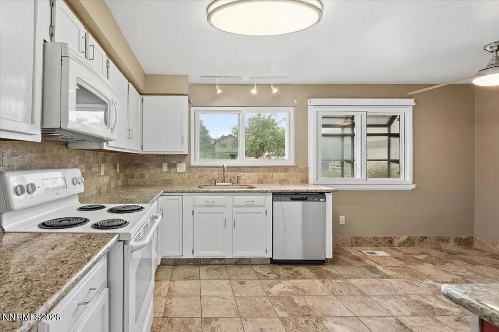 12490 Clearwater Reno NV 89511