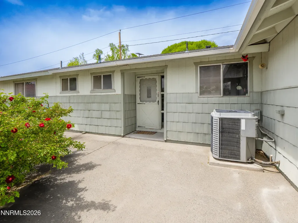 471 Ida Winnemucca NV 89445