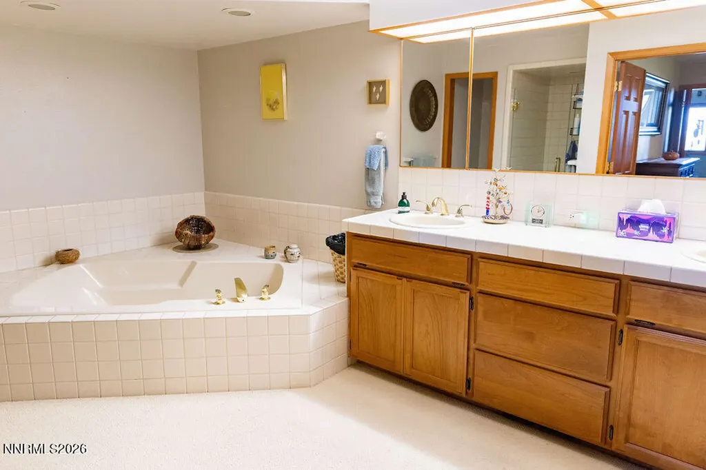 6255 Copper Penny Reno NV 89519