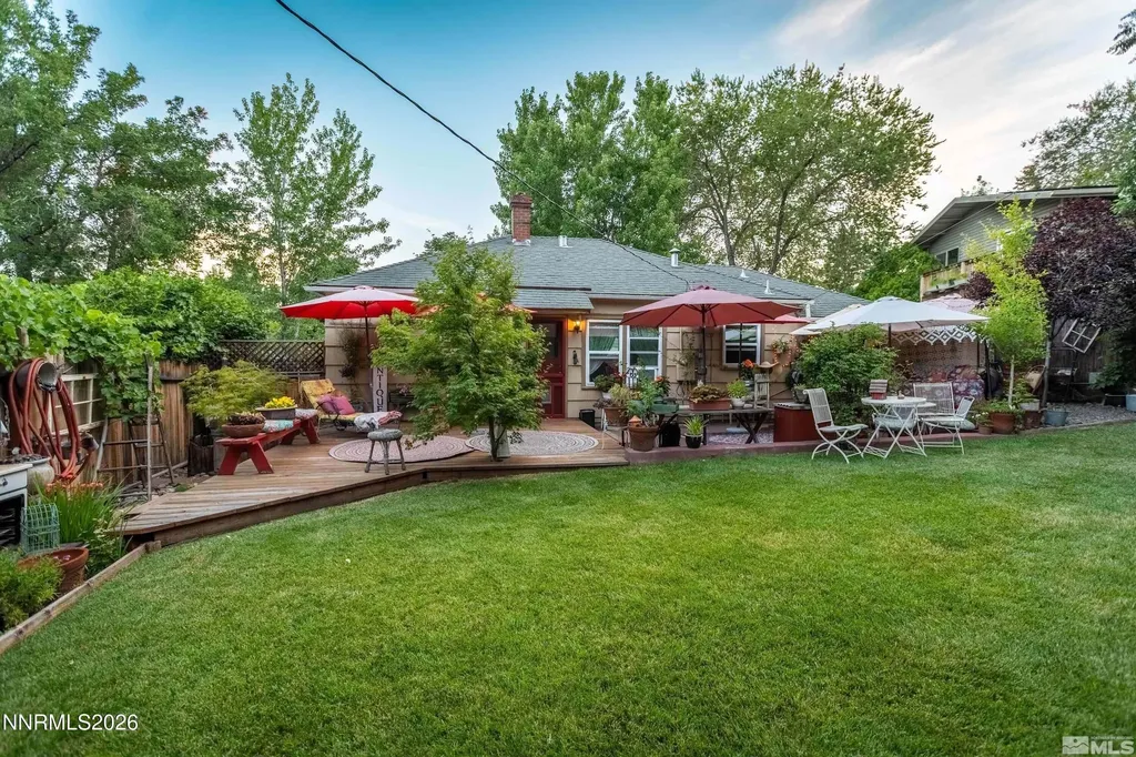 1050 Novelly Reno NV 89503