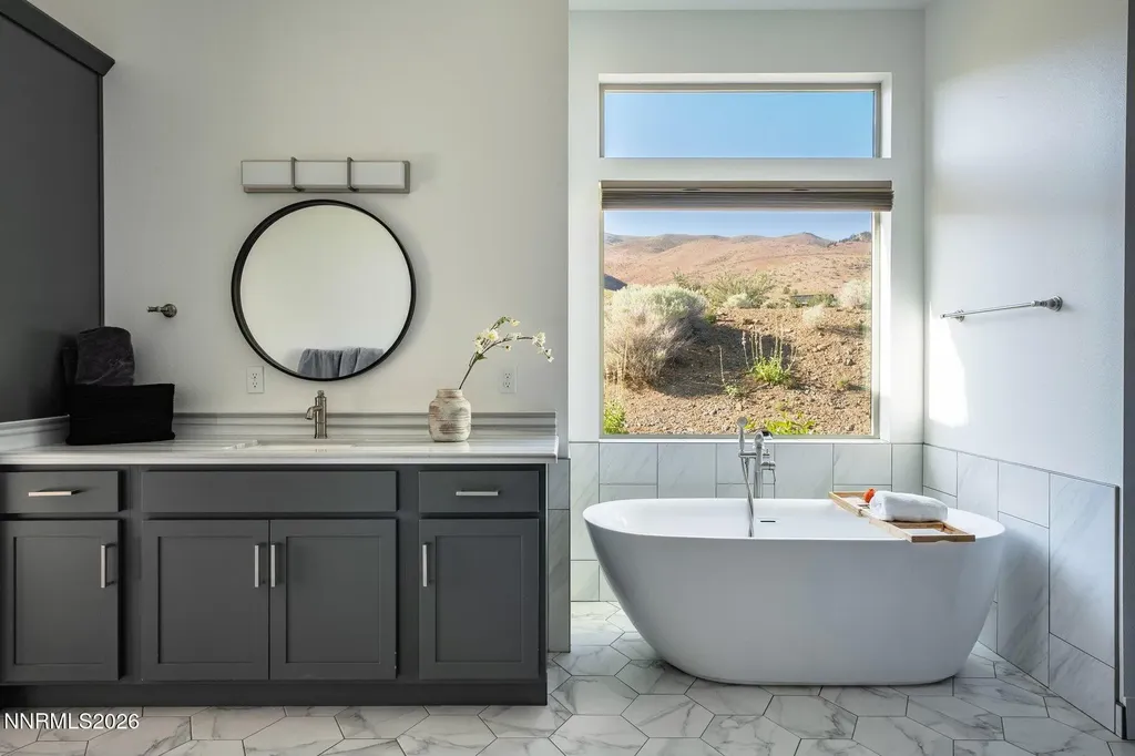 2475 Drake Wood Reno NV 89523