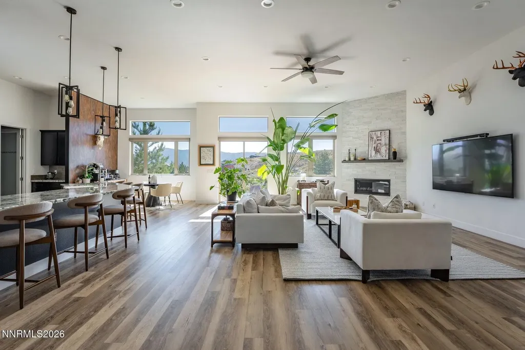 2475 Drake Wood Reno NV 89523