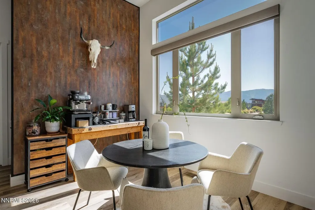 2475 Drake Wood Reno NV 89523