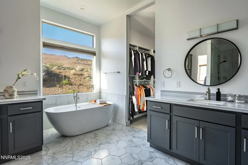 2475 Drake Wood Reno NV 89523