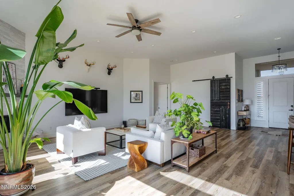 2475 Drake Wood Reno NV 89523