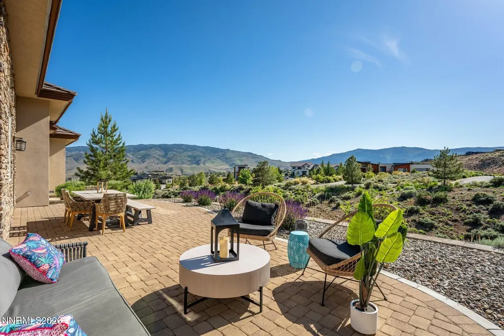 2475 Drake Wood Reno NV 89523