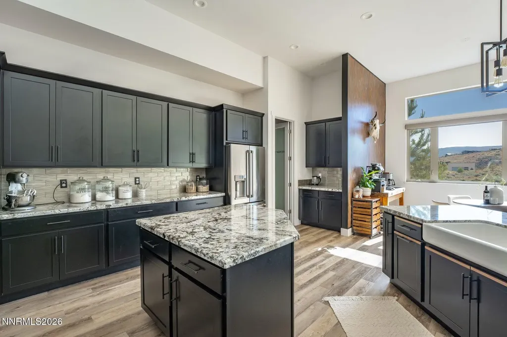 2475 Drake Wood Reno NV 89523