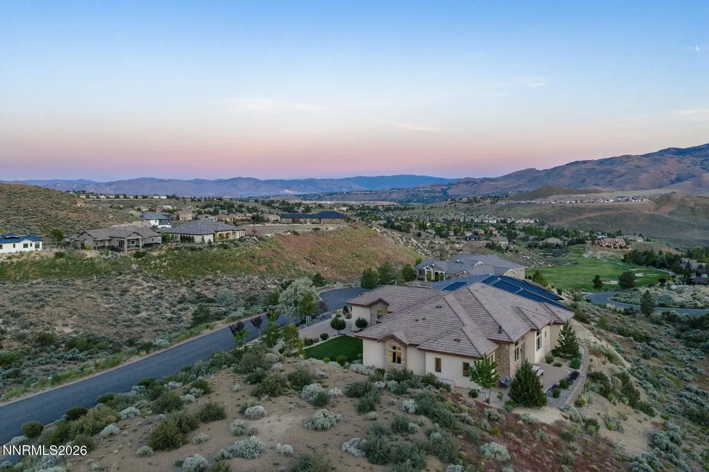 2475 Drake Wood Reno NV 89523