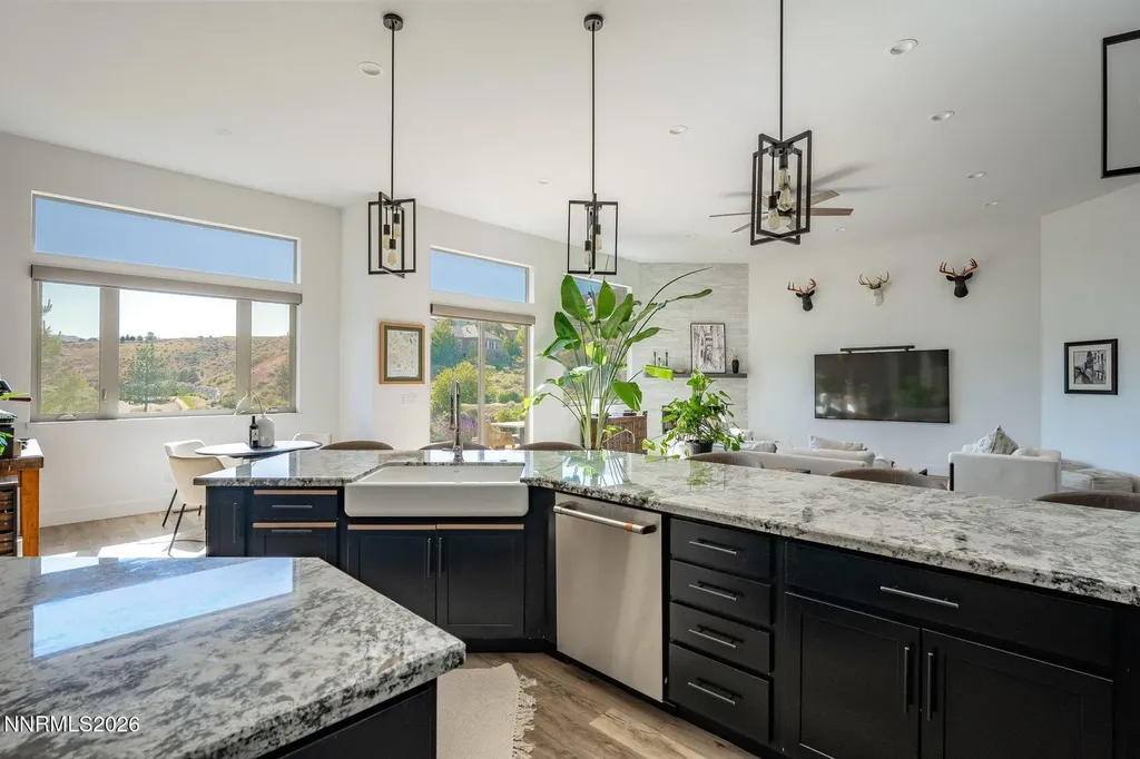 2475 Drake Wood Reno NV 89523