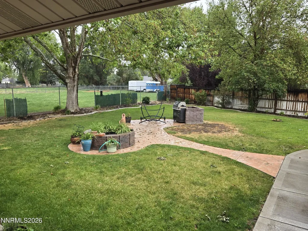 490 Sara Fernley NV 89408