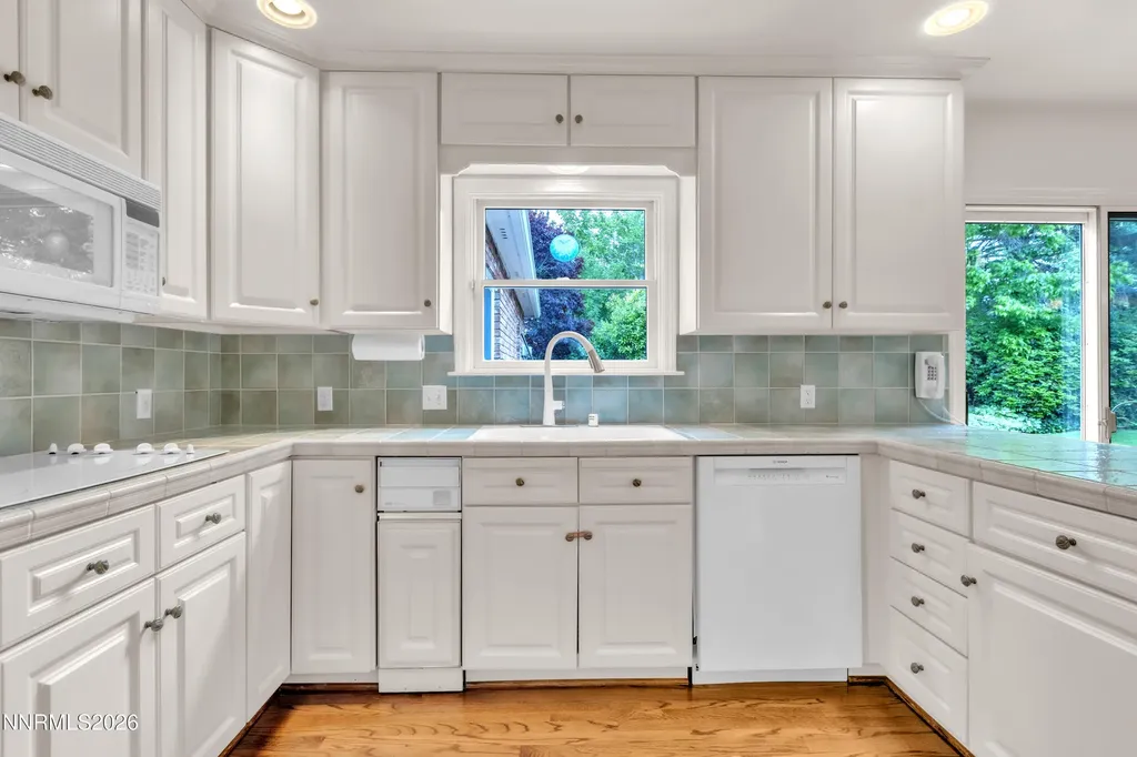 2265 Lindley Reno NV 89509