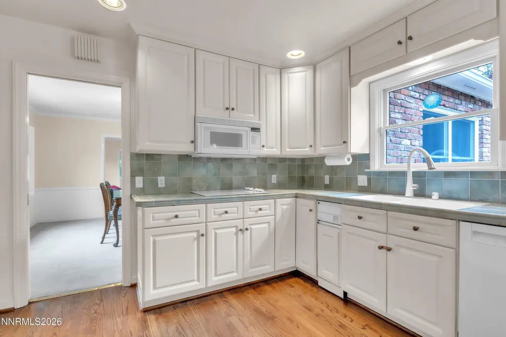 2265 Lindley Reno NV 89509