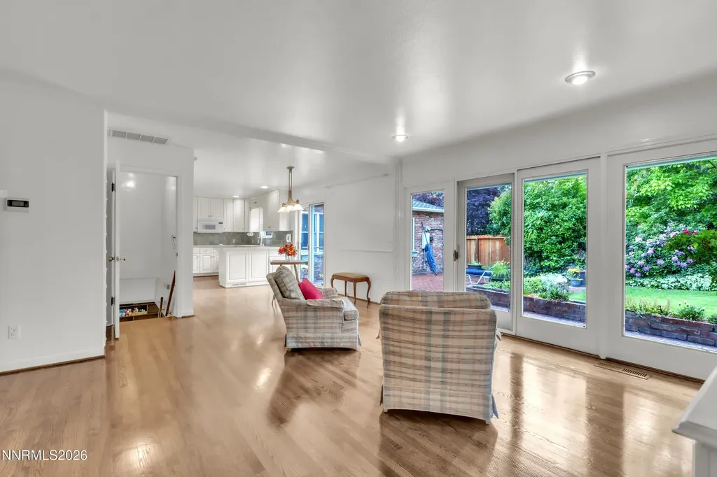 2265 Lindley Reno NV 89509
