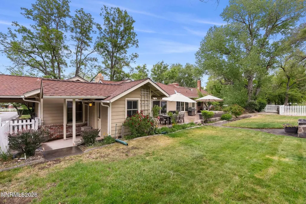 1400 Meadowview Reno NV 89509