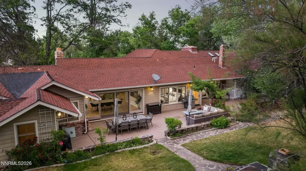 1400 Meadowview Reno NV 89509