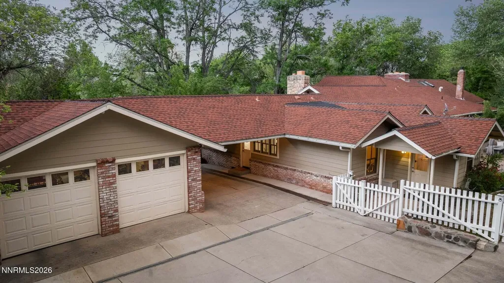1400 Meadowview Reno NV 89509