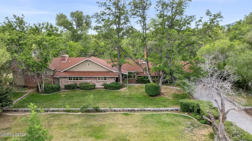 1400 Meadowview Reno NV 89509