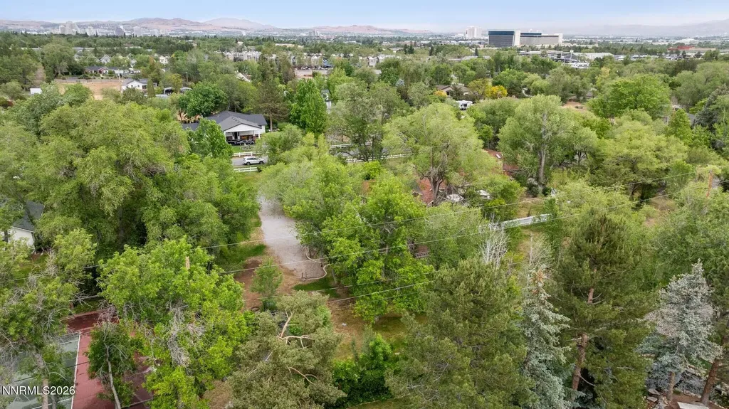 1400 Meadowview Reno NV 89509