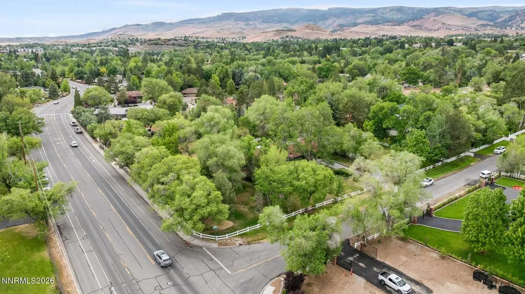 1400 Meadowview Reno NV 89509