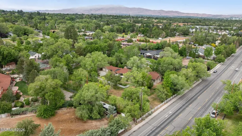 1400 Meadowview Reno NV 89509