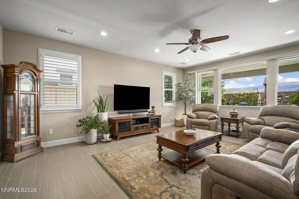 10275 Mott Reno NV 89521