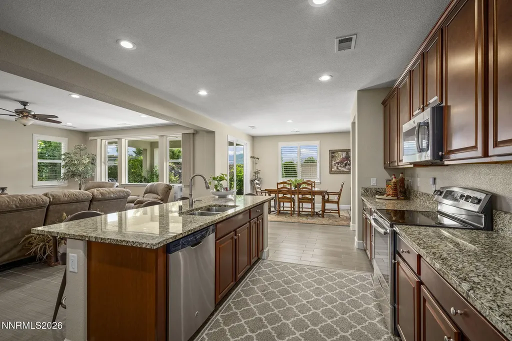 10275 Mott Reno NV 89521
