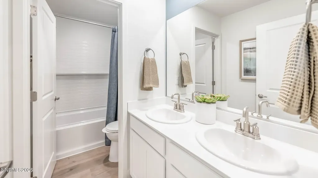 1882 Bella Rosa Minden NV 89423
