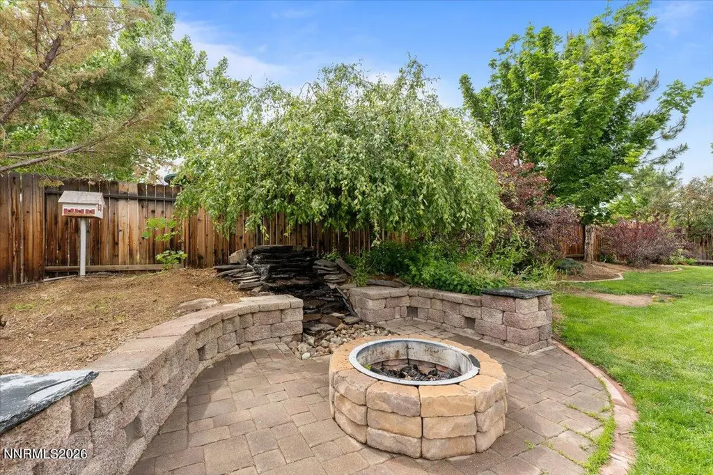 7695 Creek Canyon Reno NV 89506