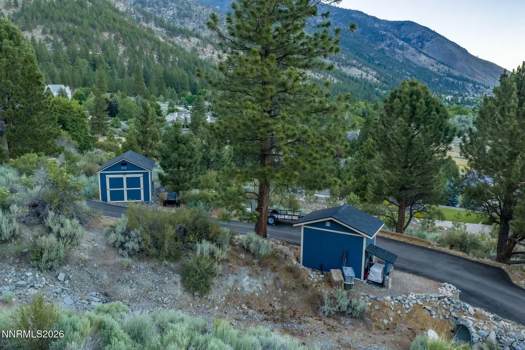 2196 Genoa Heights Genoa NV 89411